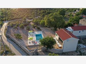 Sobe Agro B&B Linda Pirovac, Kvadratura 55,00 m2, Namestitev z bazenom