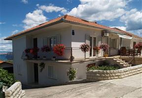 Apartman - Poljana - otok Ugljan