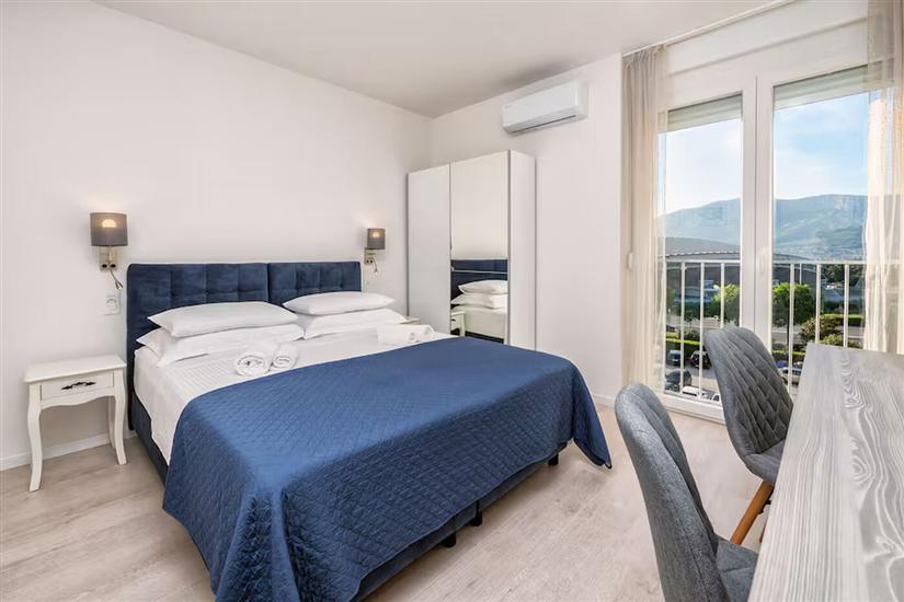 Apartment A1, for 5 persons