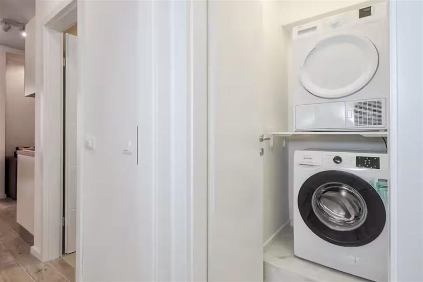 Apartment A1, for 5 persons