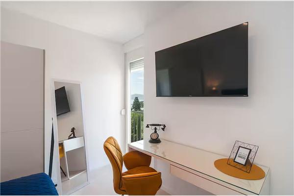 Apartment A1, for 5 persons