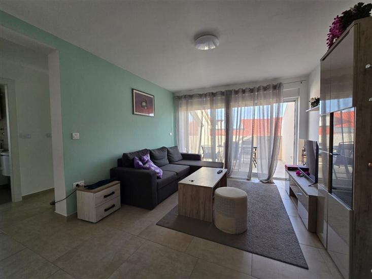 Apartment A1, for 6 persons
