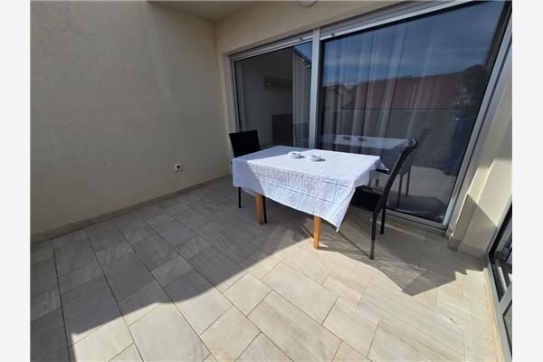 Apartment A1, for 6 persons