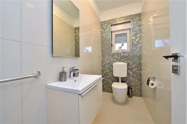 Apartman A4, za 5 osoba/e