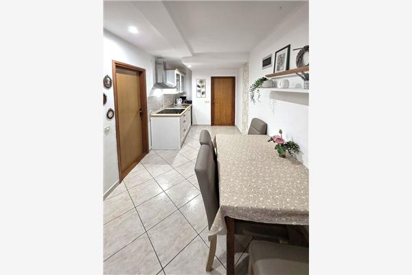 Apartman A1, na 4 osebe