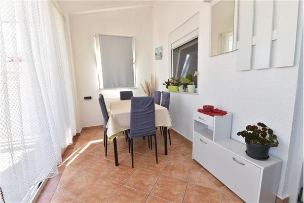 Apartment A3, for 5 persons