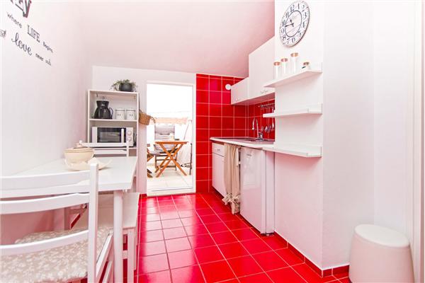 Kuća K1, za 8 osoba/e