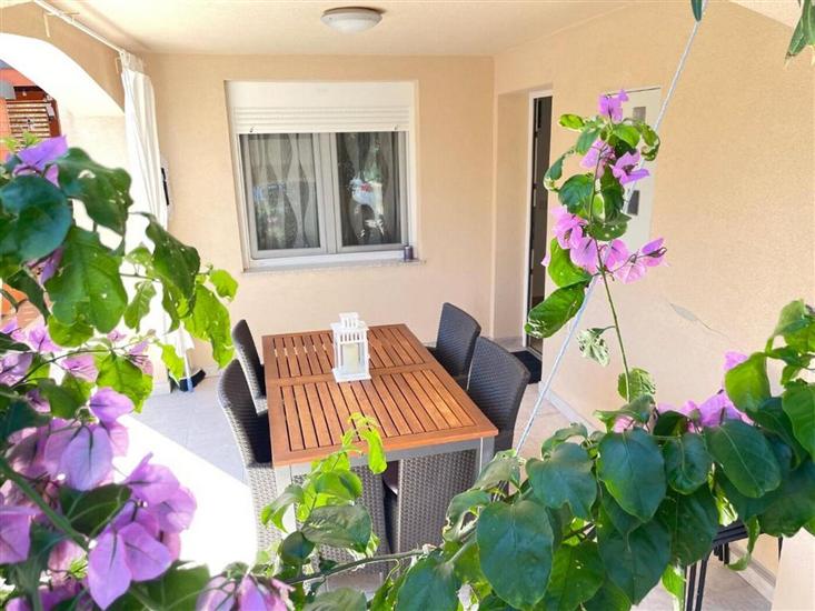 Apartmaji Mandre Vito