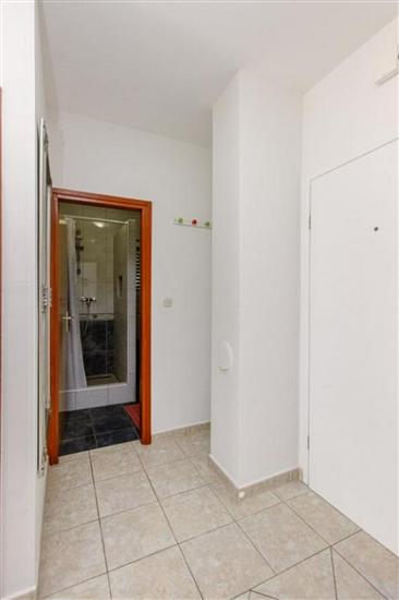 Apartment A2, for 5 persons