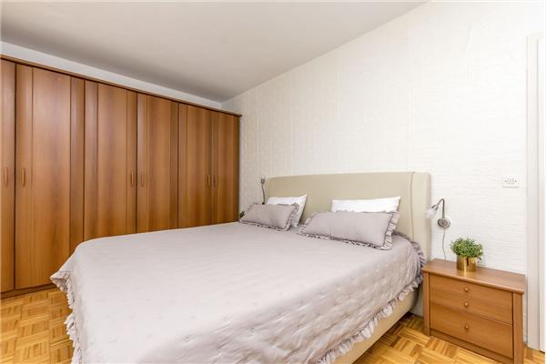 Apartment A1, for 6 persons