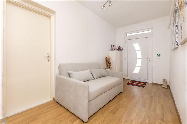 Apartment A1, for 6 persons