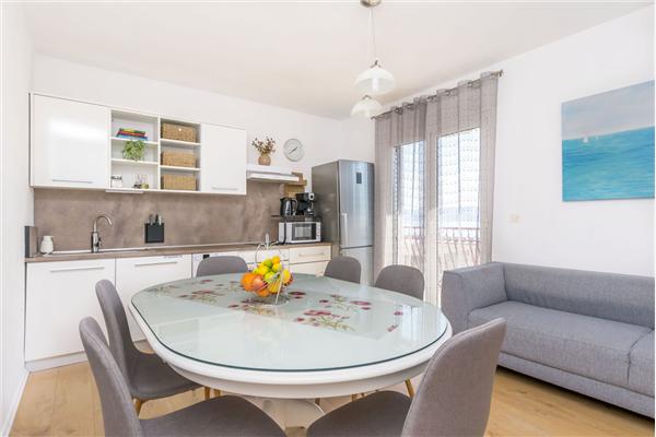 Apartment A1, for 6 persons