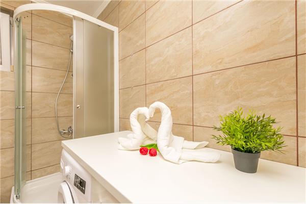 Apartment A1, for 6 persons