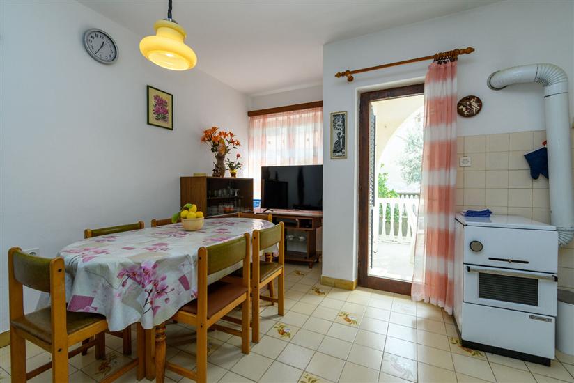 Appartement A1, pour 5 personnes