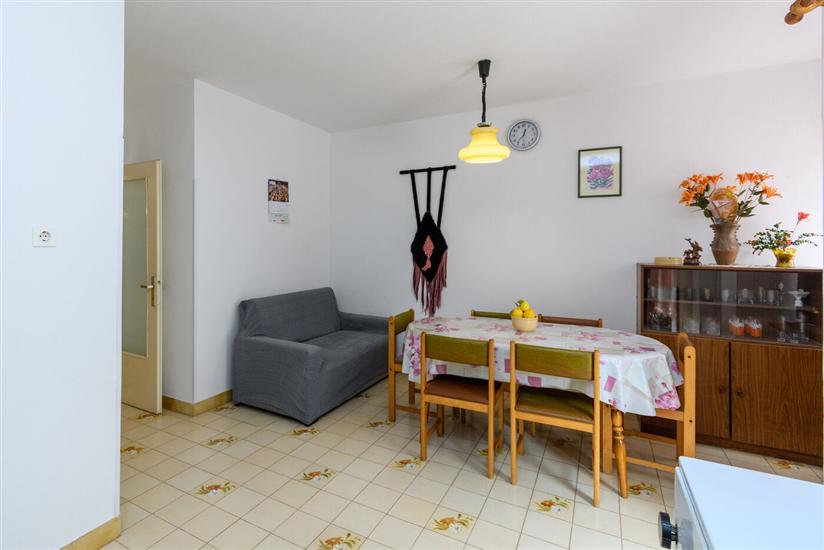 Appartement A1, pour 5 personnes