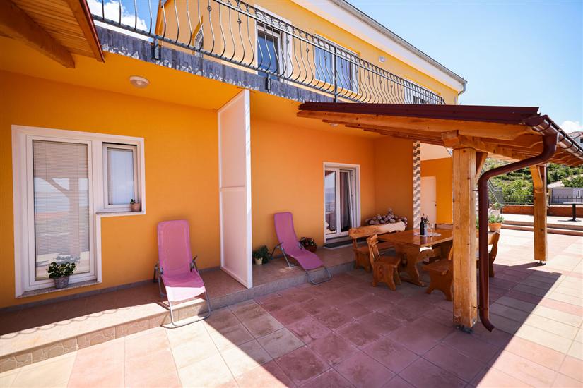 Apartman A2, za 4 osoba/e