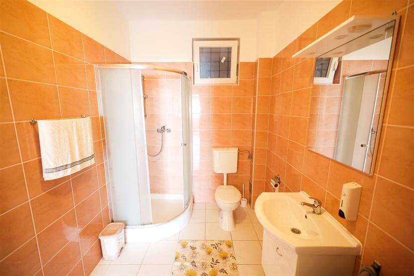 Apartman A2, za 4 osoba/e