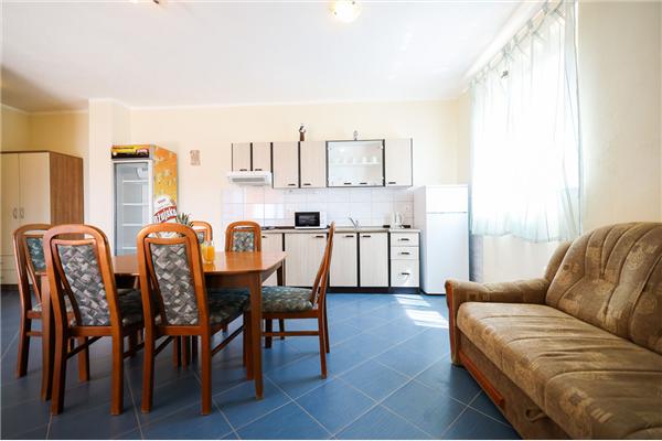 Apartman A2, za 4 osoba/e