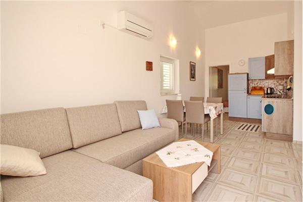 Apartment A3, for 5 persons