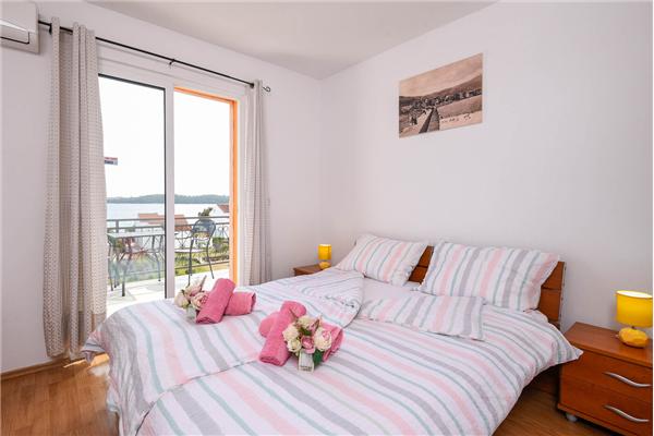 Apartment A1, for 2 persons