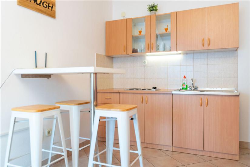 Apartment A2, for 3 persons