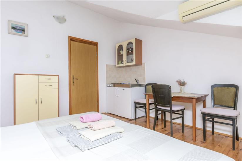 Ferienwohnung A6, für 2 Personen