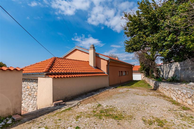 Apartmaj Tena