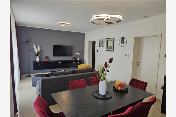 Apartment A1, for 6 persons