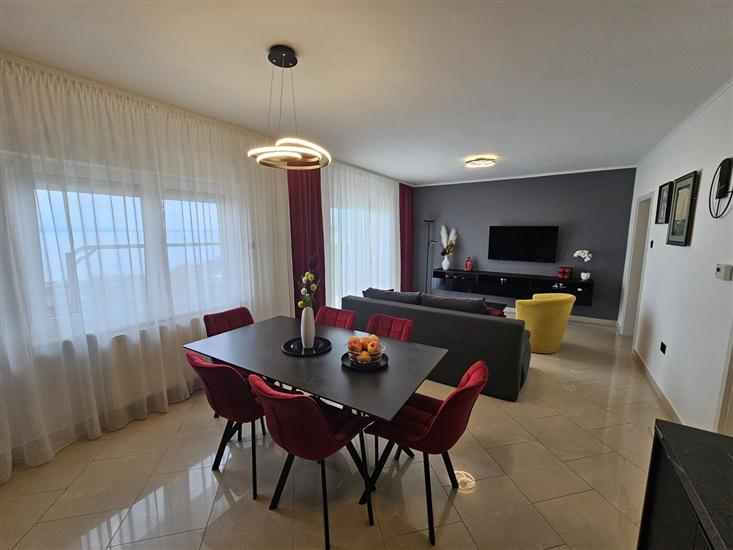 Apartment A1, for 6 persons