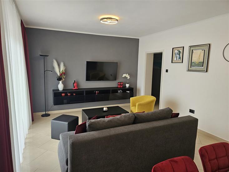 Apartment A1, for 6 persons