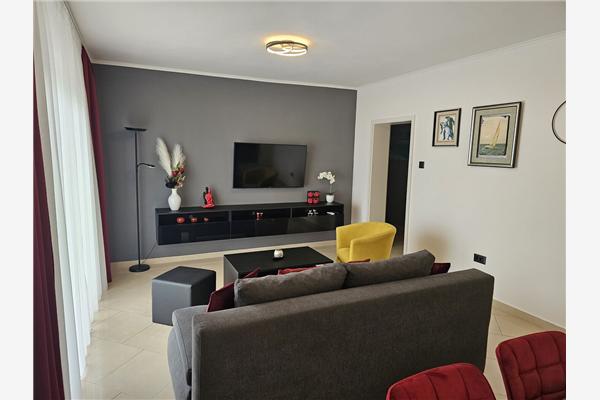 Apartment A1, for 6 persons