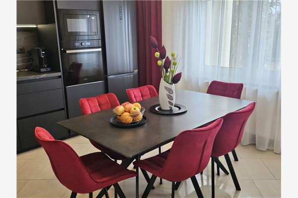 Apartment A1, for 6 persons