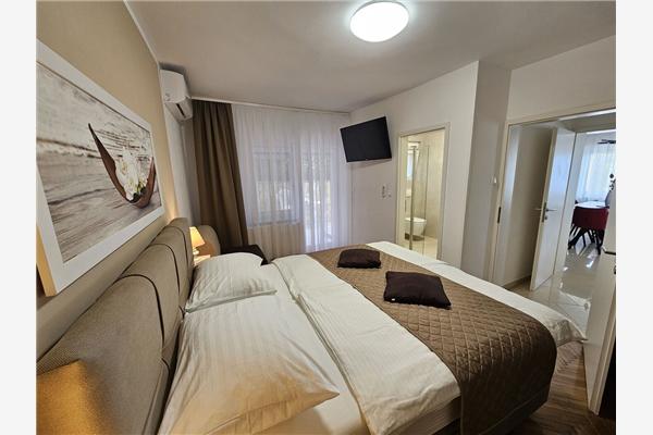 Apartment A1, for 6 persons