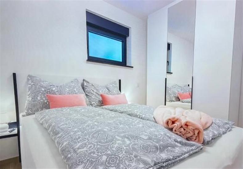 Apartment A1, for 2 persons