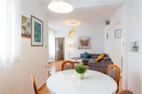 Apartment A2, for 4 persons