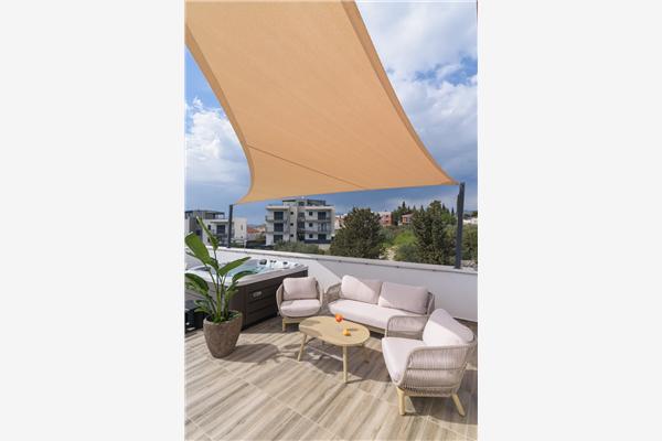 Apartment A2, for 8 persons