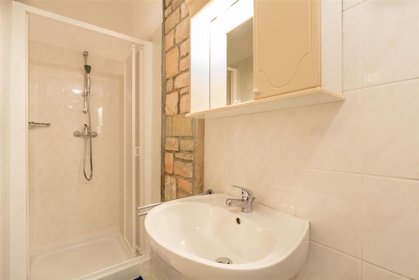 Apartment A1, for 3 persons