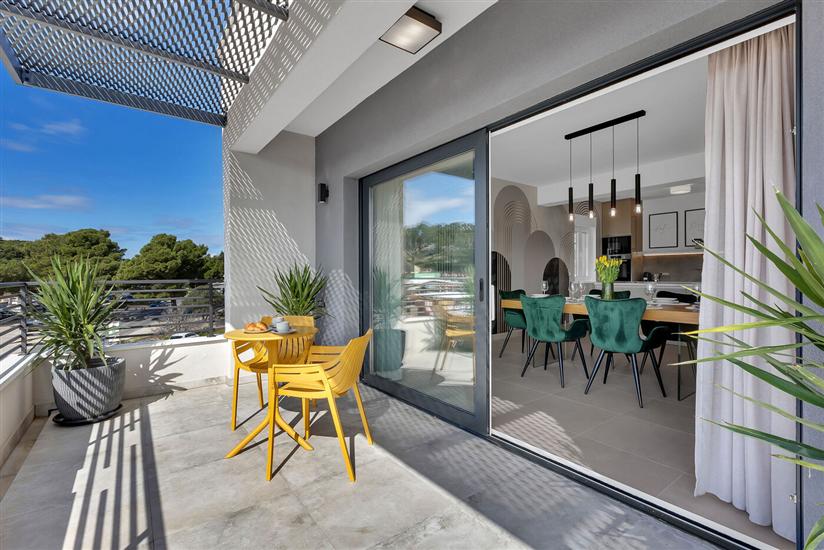 Apartment A1, for 6 persons