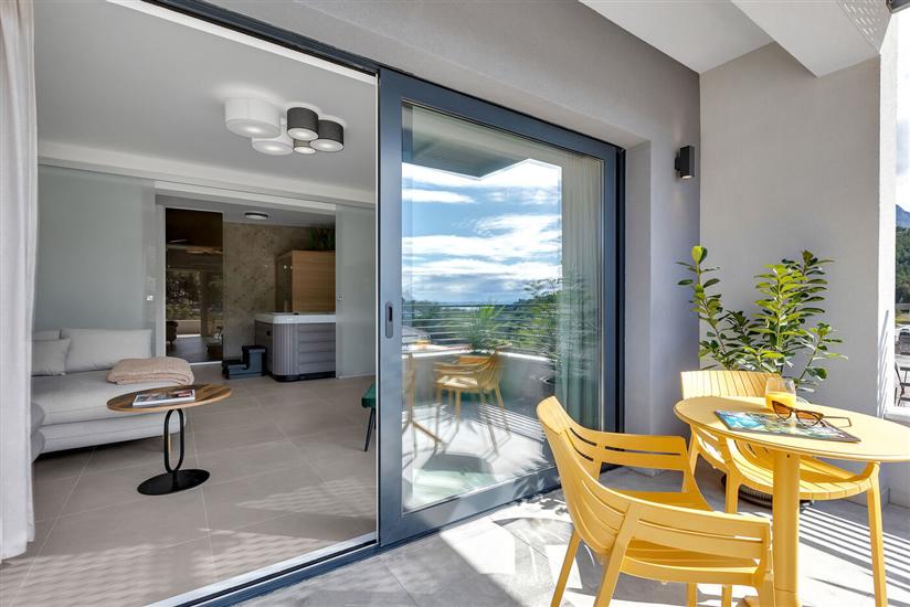 Apartment A1, for 6 persons