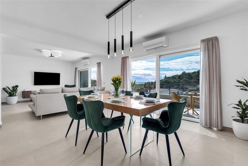 Apartment A1, for 6 persons