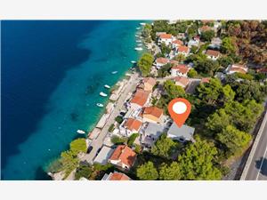 Apartment Cosy Terrace Grebastica, Size 50.00 m2, Airline distance to the sea 30 m, Airline distance to town centre 50 m