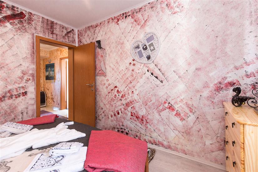 Apartment A1, for 8 persons