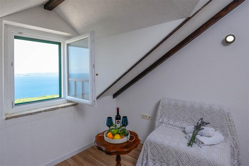 House K1, for 8 persons