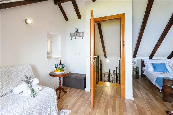 House K1, for 8 persons