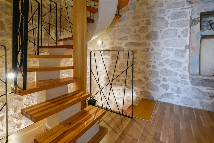 House K1, for 8 persons