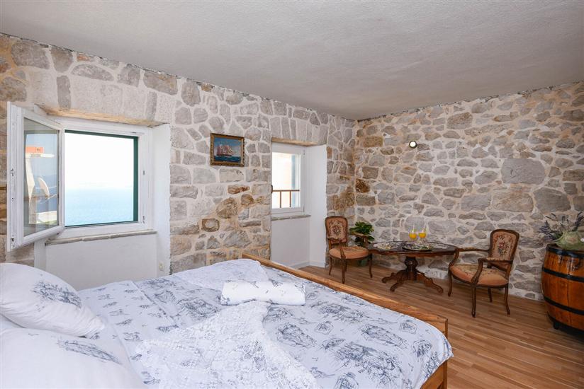 House K1, for 8 persons