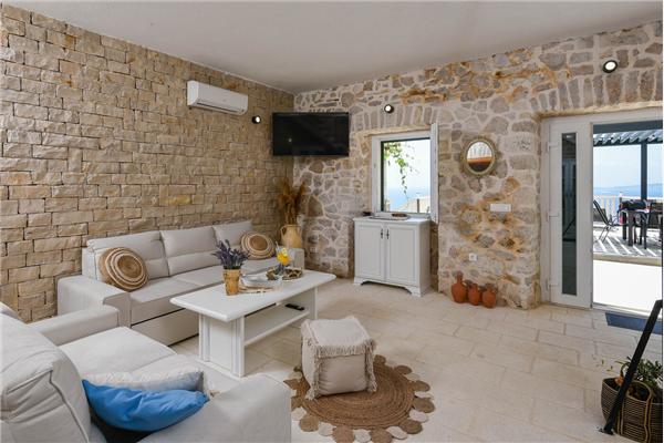 House K1, for 8 persons