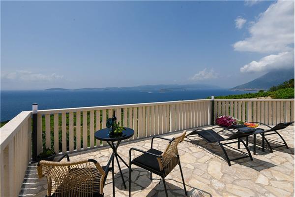 House K1, for 8 persons