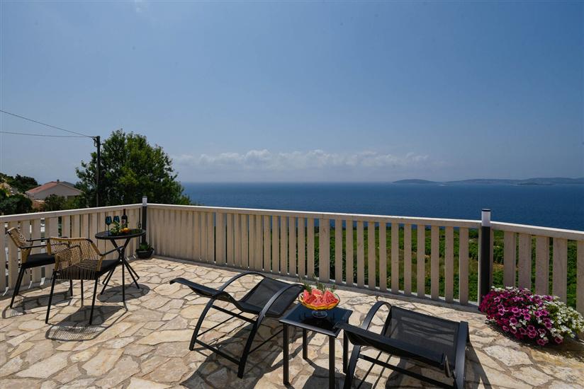 House K1, for 8 persons