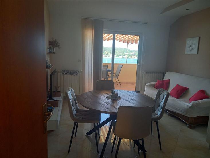 Apartment A4, for 4 persons